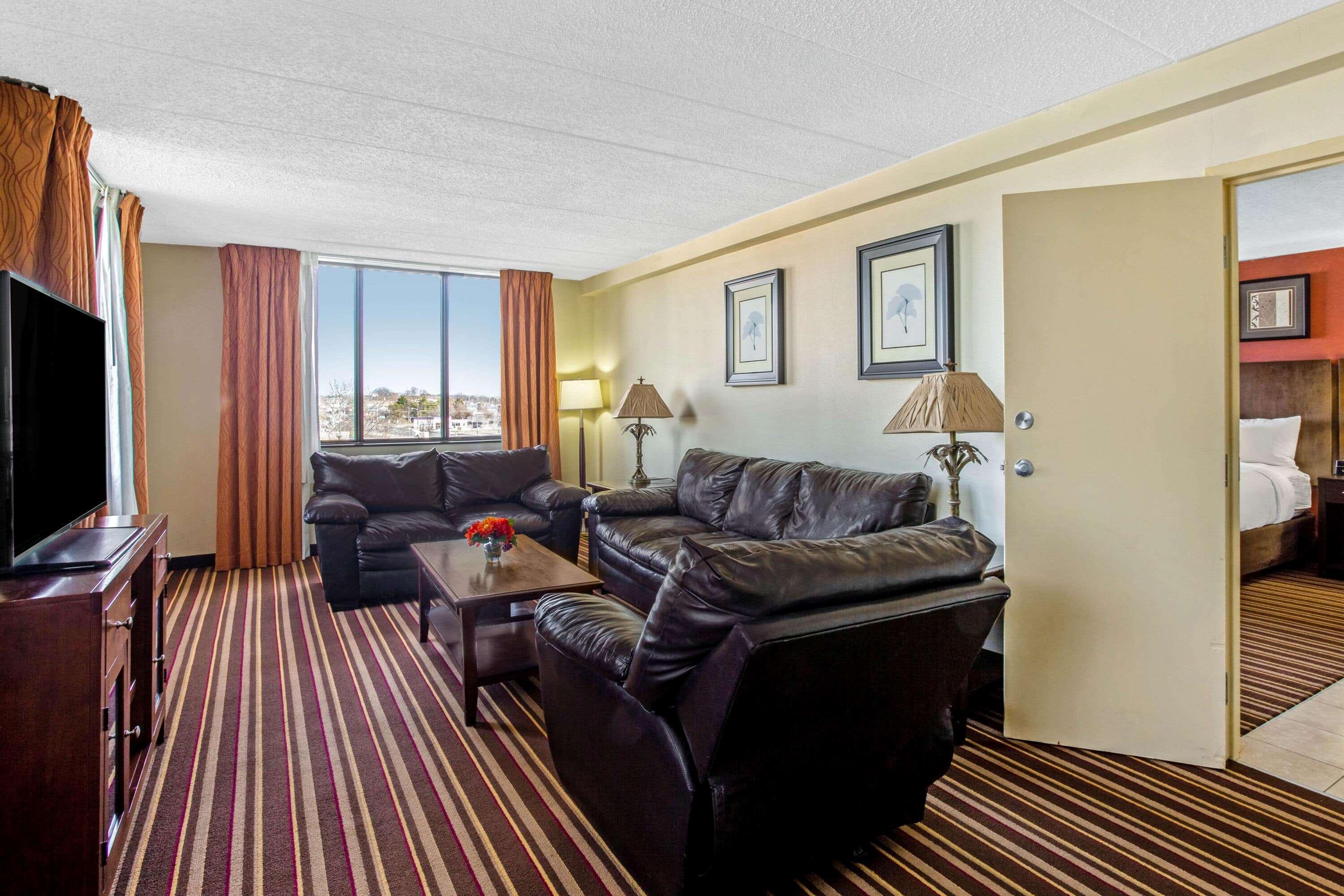 Hotel La Quinta By Wyndham Salisbury Esterno foto